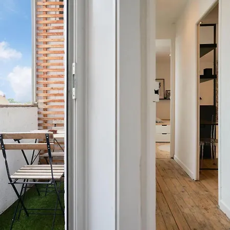 Le Charme De L'ancien Dans Le Centre De Lille. Apartment *
